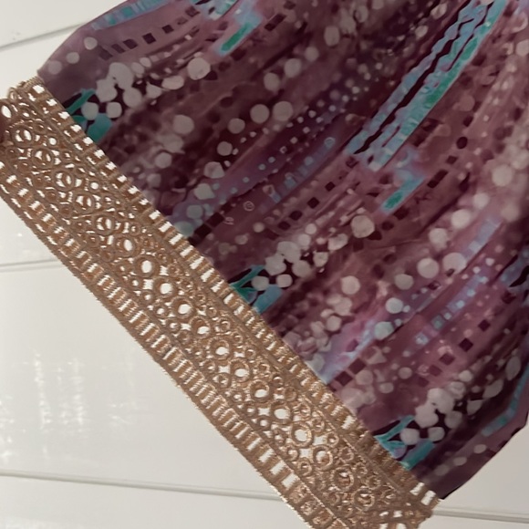 Blouse - Picture 2 of 5